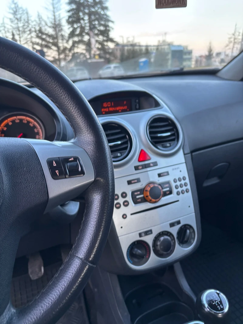 Opel Corsa 1.2 бензин LPG, снимка 5 - Автомобили и джипове - 52881108
