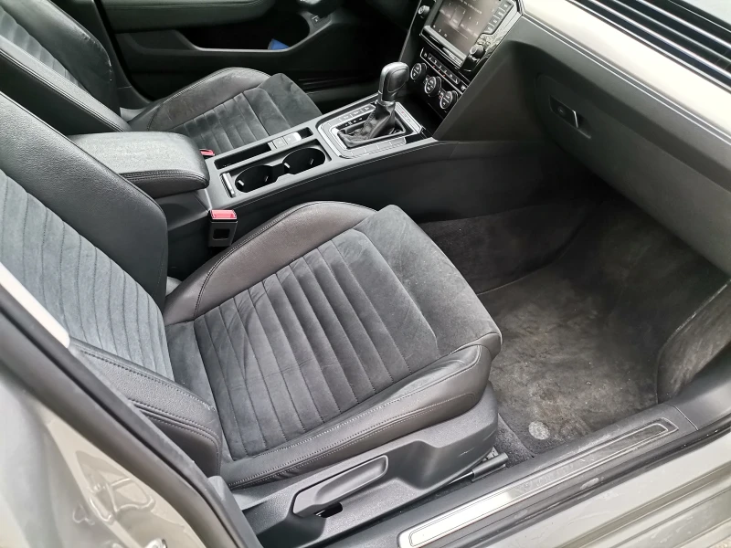 VW Passat 2.0TDI 4MOTIOM , снимка 12 - Автомобили и джипове - 52964869