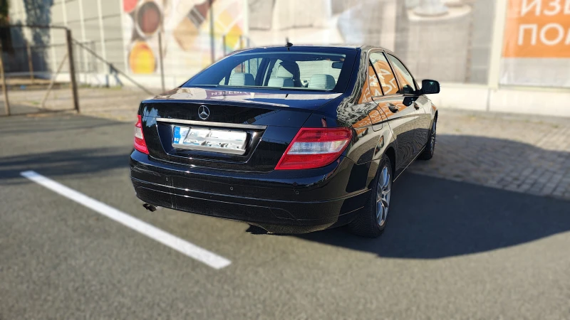 Mercedes-Benz C 200, снимка 7 - Автомобили и джипове - 53020319