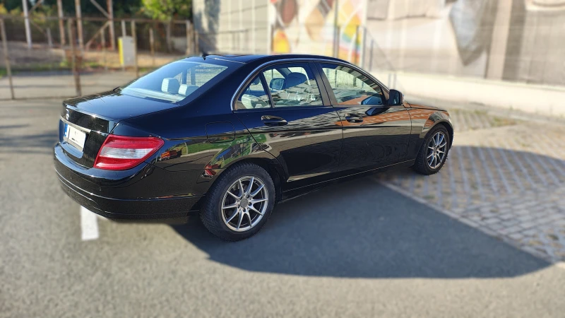 Mercedes-Benz C 200, снимка 8 - Автомобили и джипове - 53020319