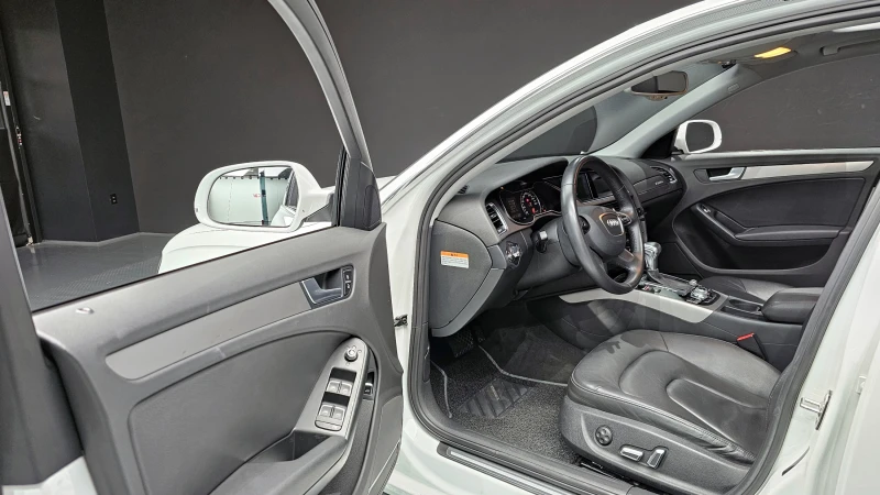 Audi A4 2.0TDI/4x4/Пълна сервизна история !!!, снимка 5 - Автомобили и джипове - 53235831