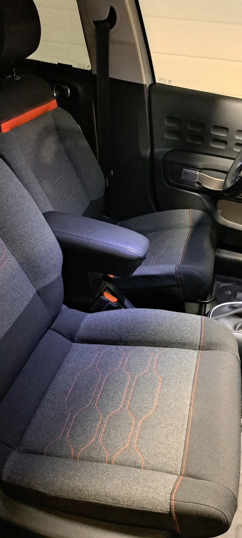 Citroen C3, снимка 6 - Автомобили и джипове - 53265881