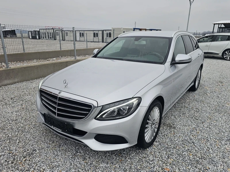 Mercedes-Benz C 220