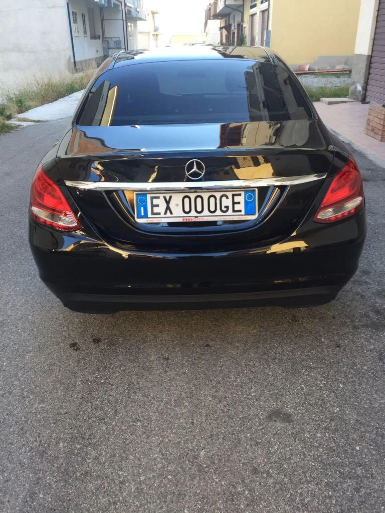 Mercedes-Benz C 180 BLUTECK, снимка 16 - Автомобили и джипове - 47932588