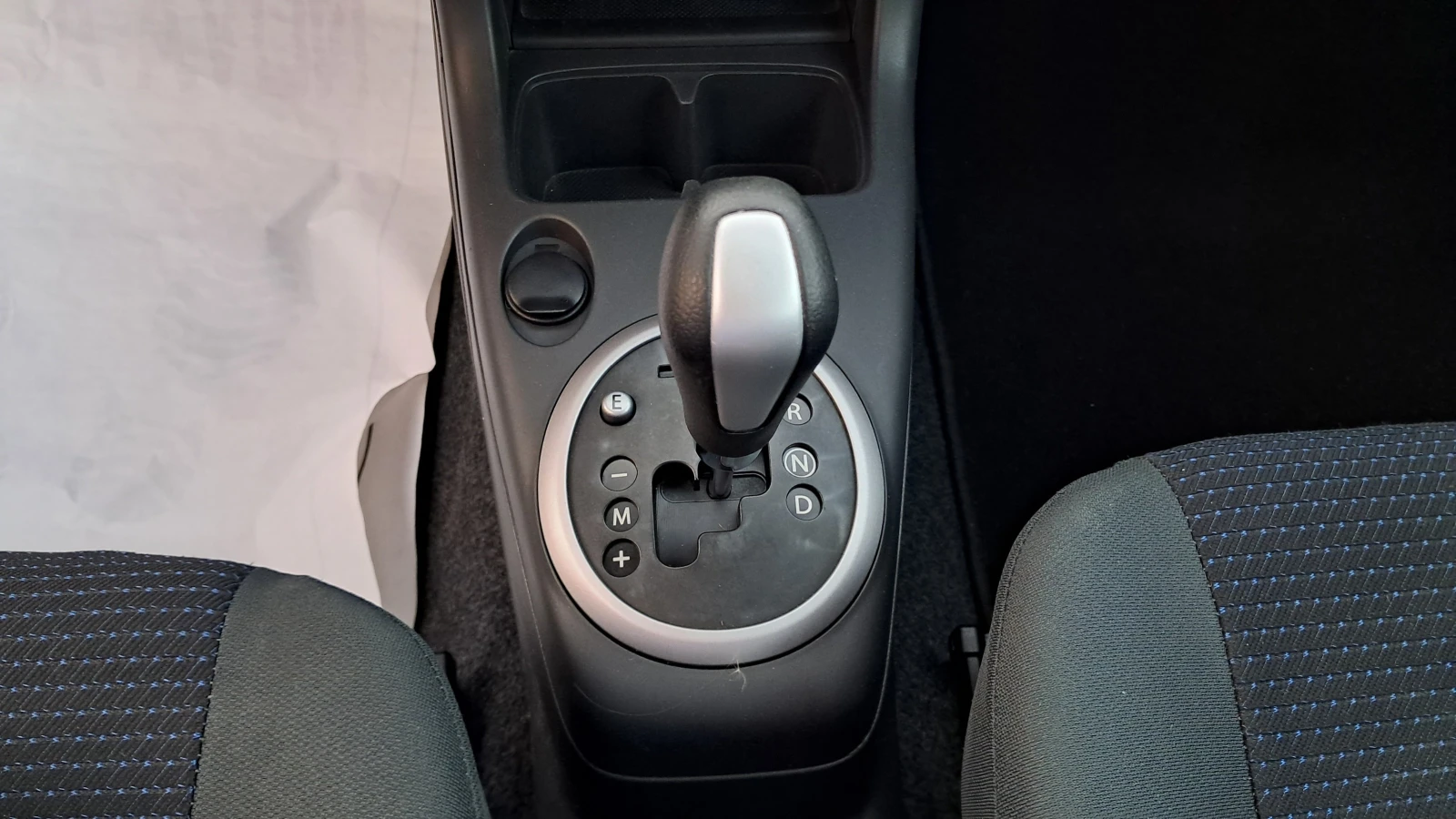 Suzuki Swift АВТОМАТ ИЗКЛЮЧИТЕЛО РЕАЛ КМ СЕРВИ КНИЖ УНИКТ ОБСЛЖ, снимка 12 - Автомобили и джипове - 23808367