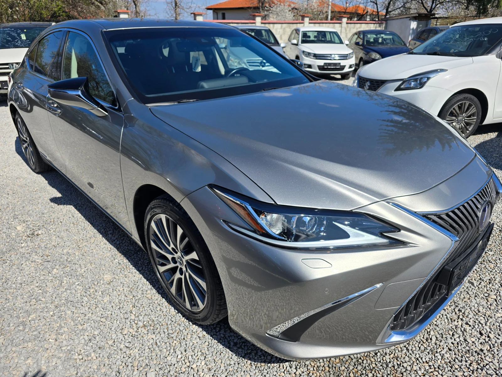 Lexus ES 300 2.5I-HYBRID-FUL-FUL-92000KM-ГАРАНЦИОНЕН - изображение 6
