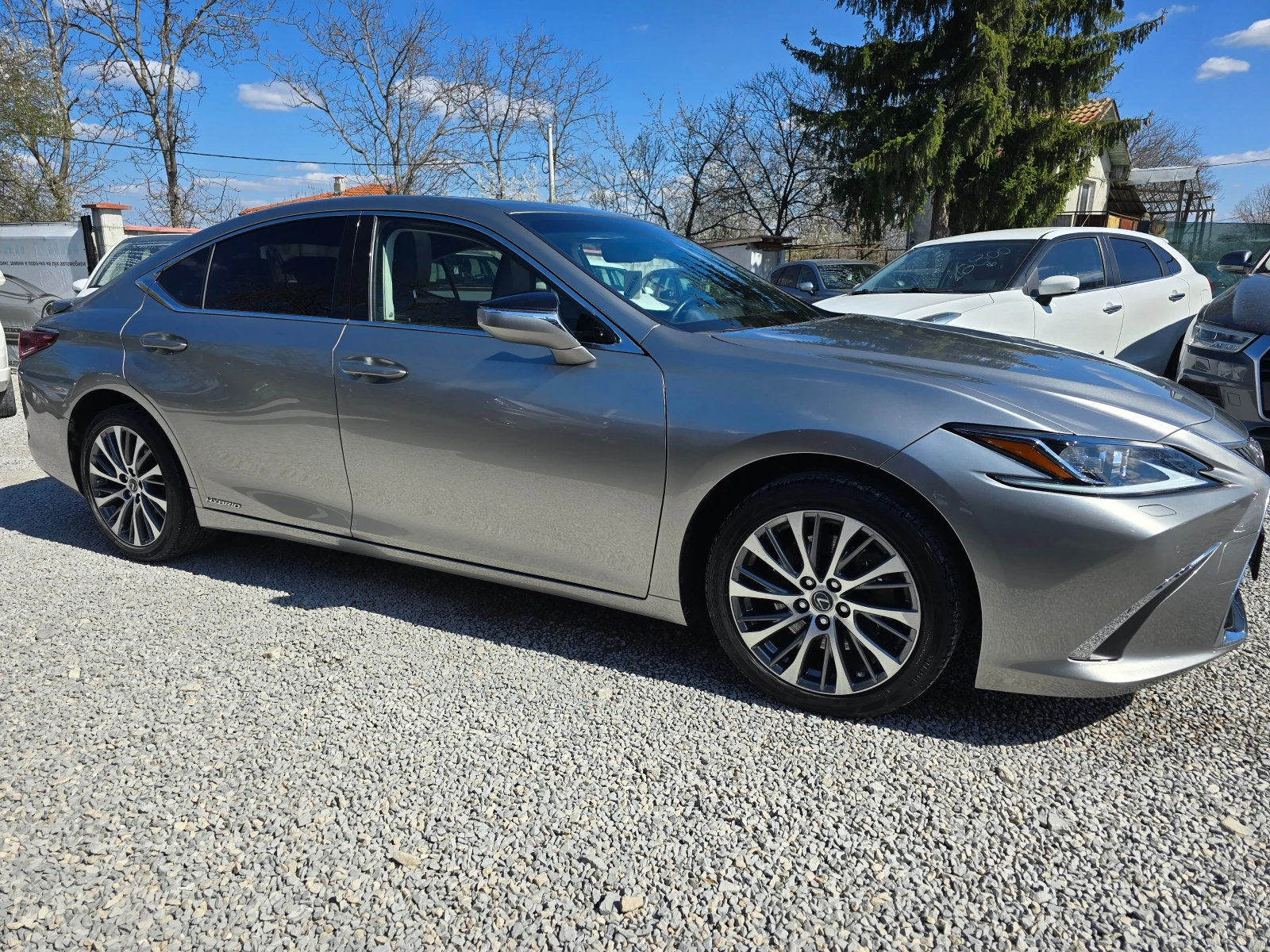 Lexus ES 300 2.5I-HYBRID-FUL-FUL-92000KM-ГАРАНЦИОНЕН - изображение 8