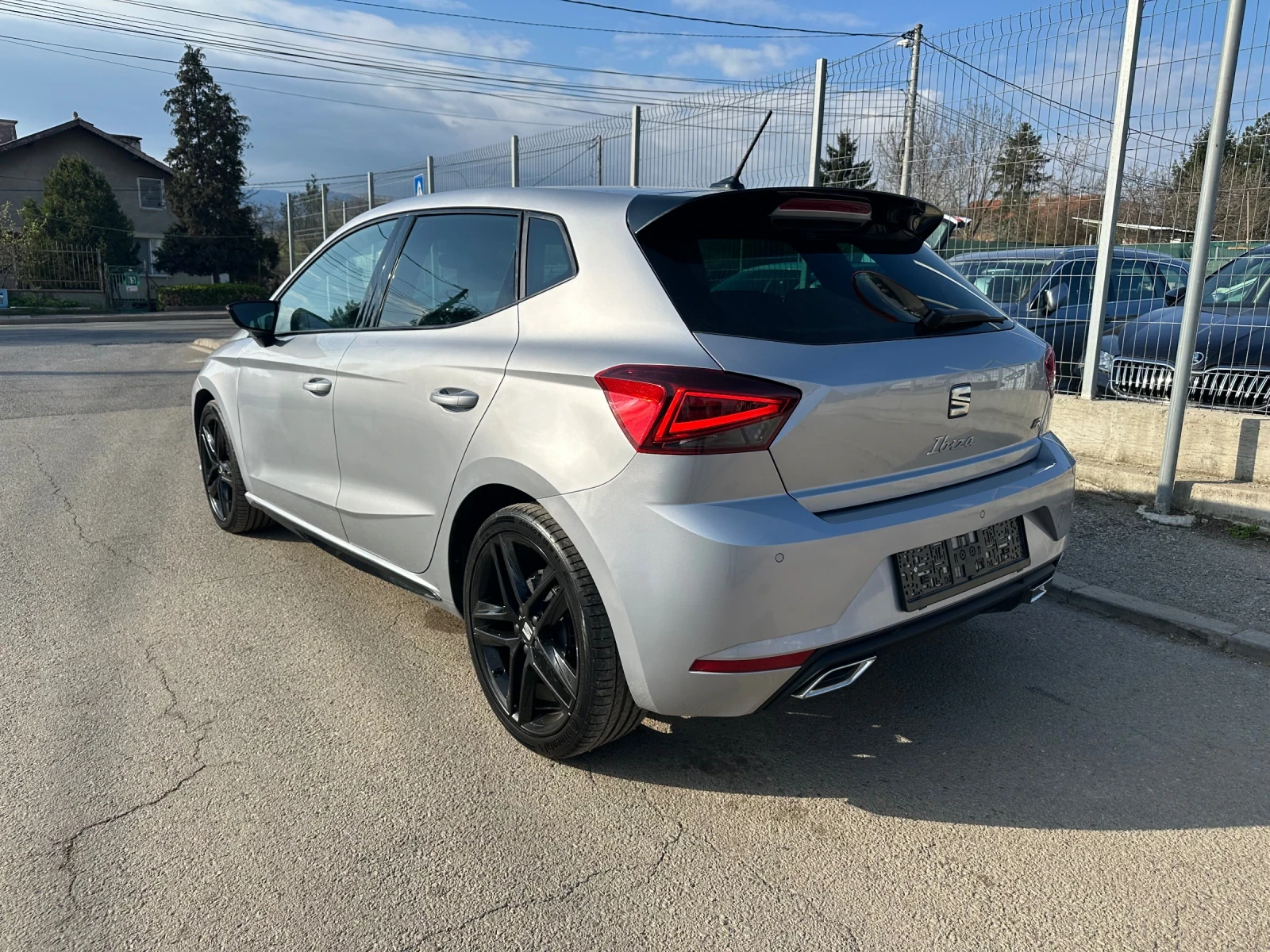 Seat Ibiza FR_95kc_8000km - изображение 7