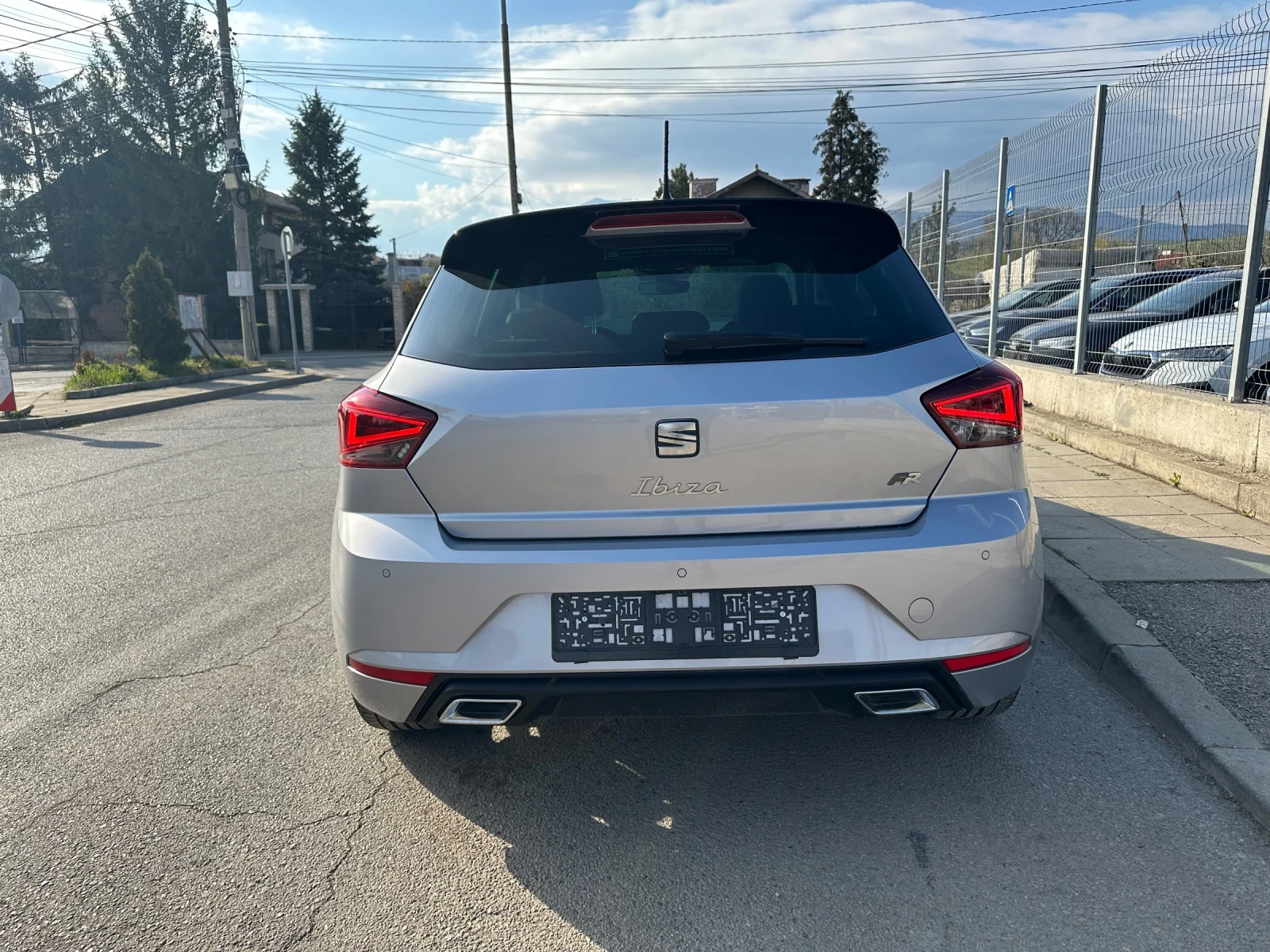 Seat Ibiza FR_95kc_8000km - изображение 6
