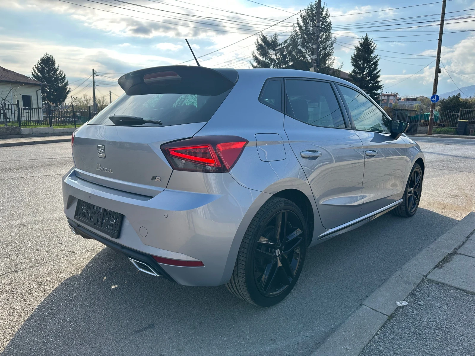 Seat Ibiza FR_95kc_8000km - изображение 5