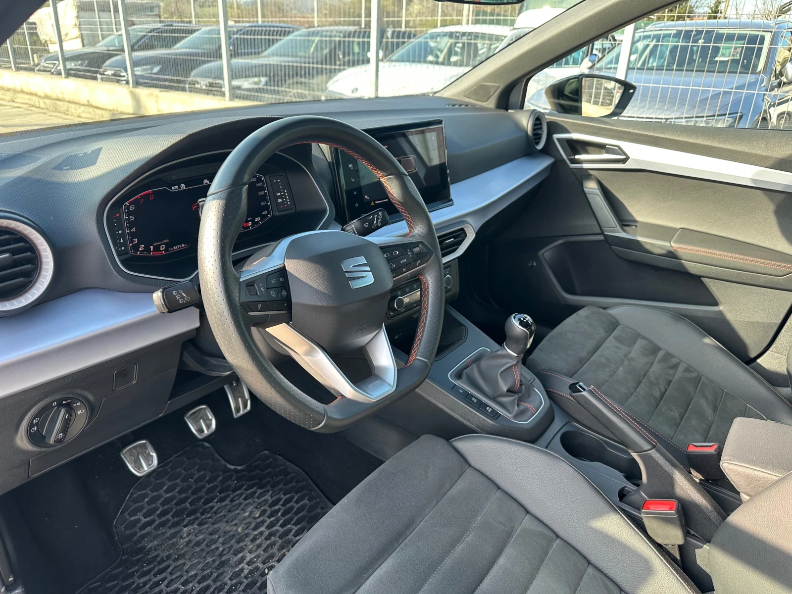 Seat Ibiza FR_95kc_8000km - изображение 9