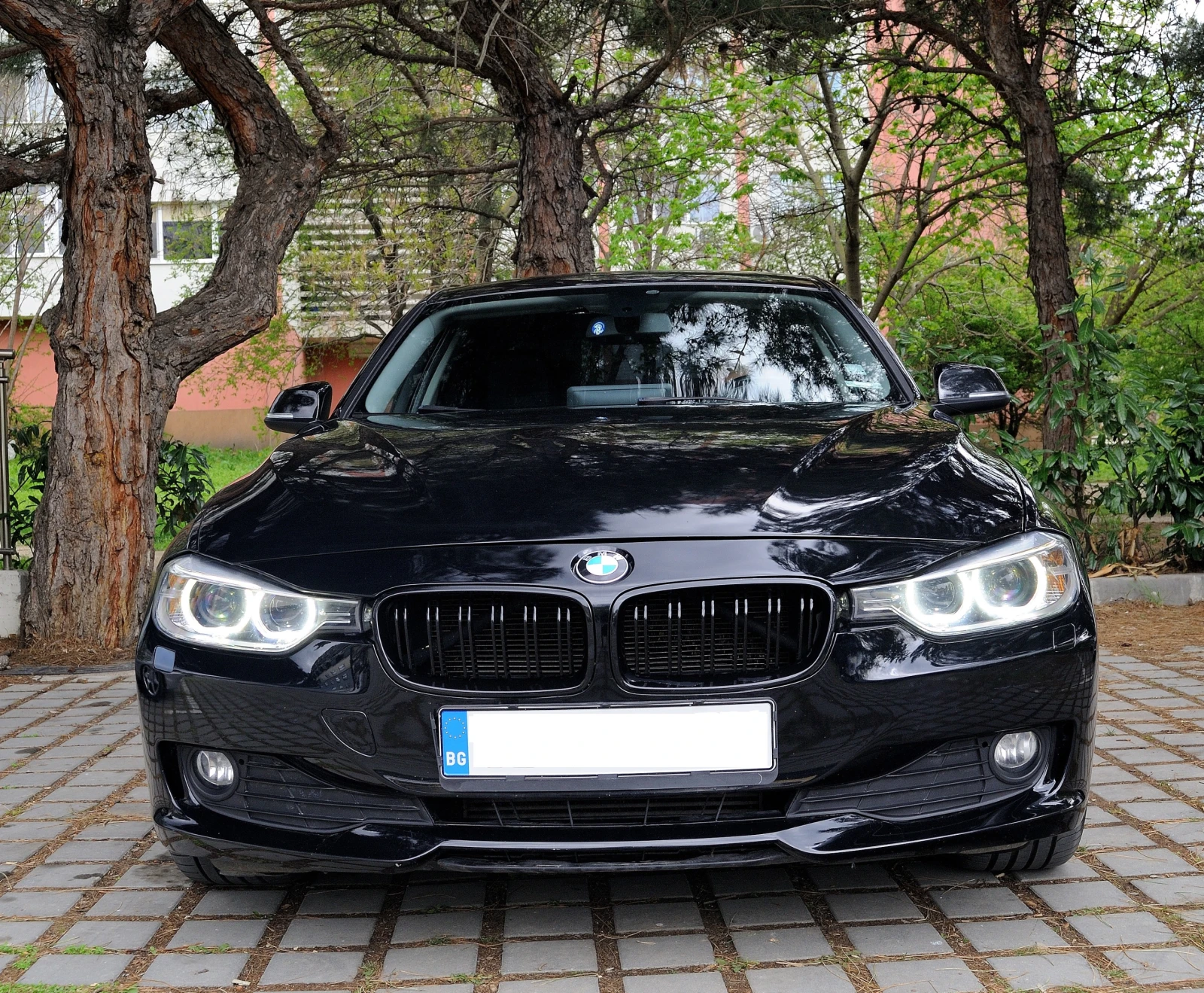 BMW 320 D - изображение 2