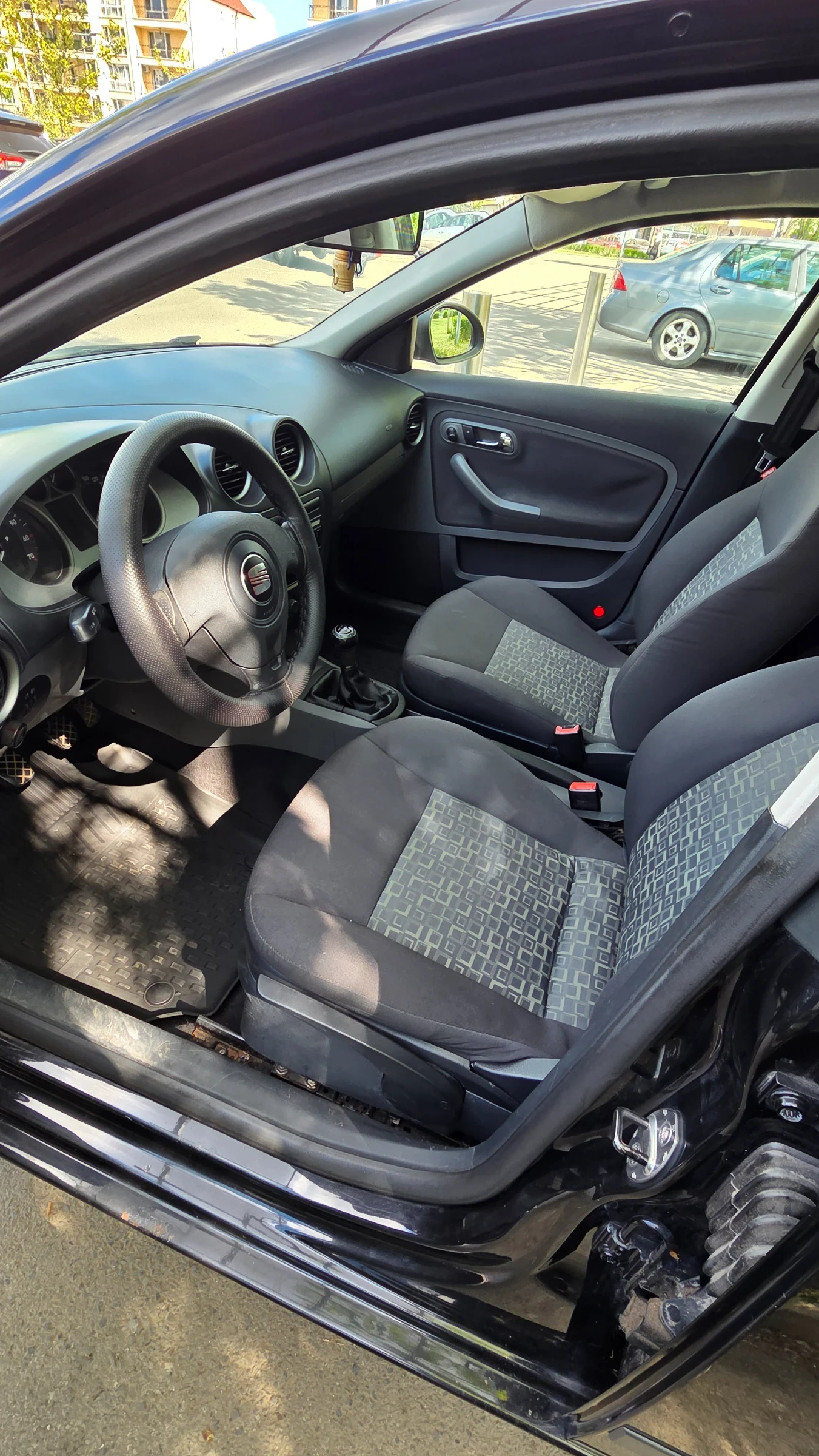 Seat Ibiza  - изображение 10