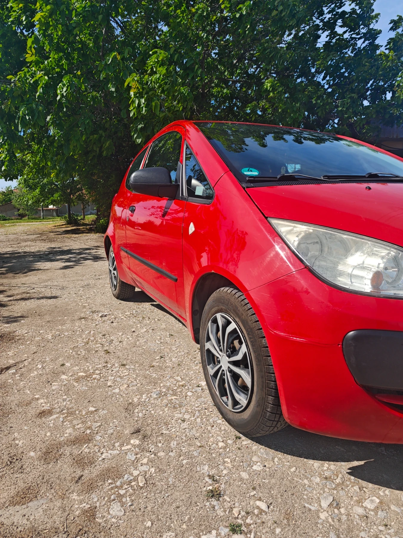 Mitsubishi Colt  - изображение 8