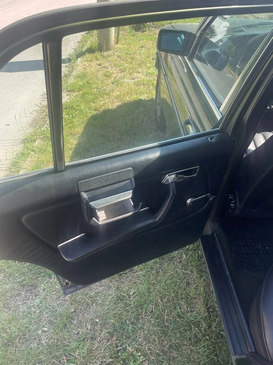 Mercedes-Benz 123 300 D - изображение 6