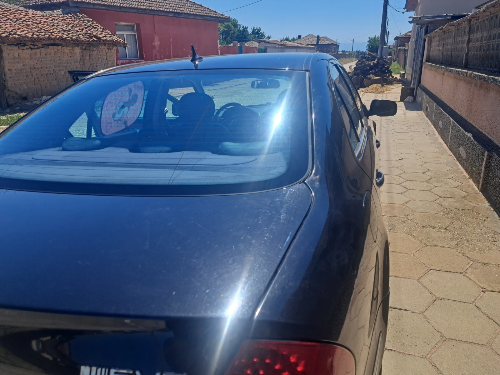 Mercedes-Benz E 320  - изображение 8