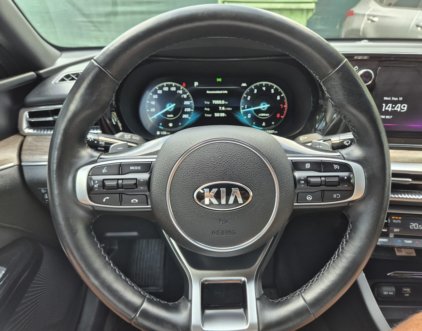 Kia K5 2.0 cm3 Бензин Noblessee - изображение 10