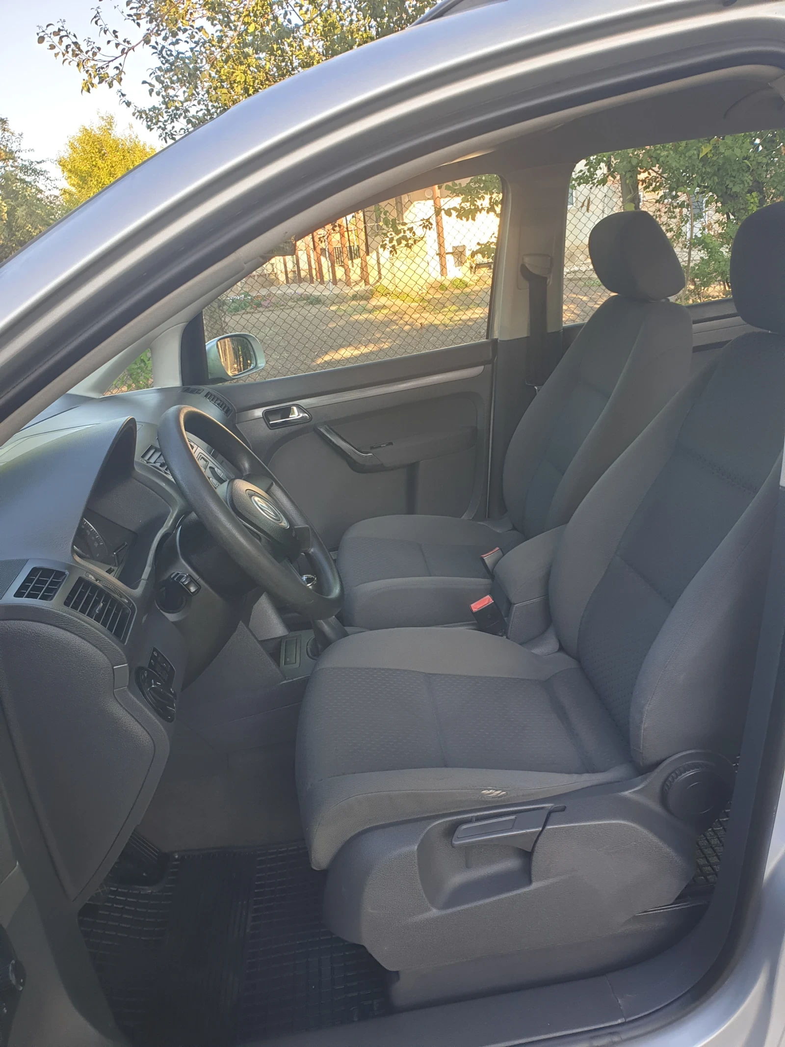 VW Touran 1.9TDI 105 ks 7 mst | Mobile.bg — изображение 11