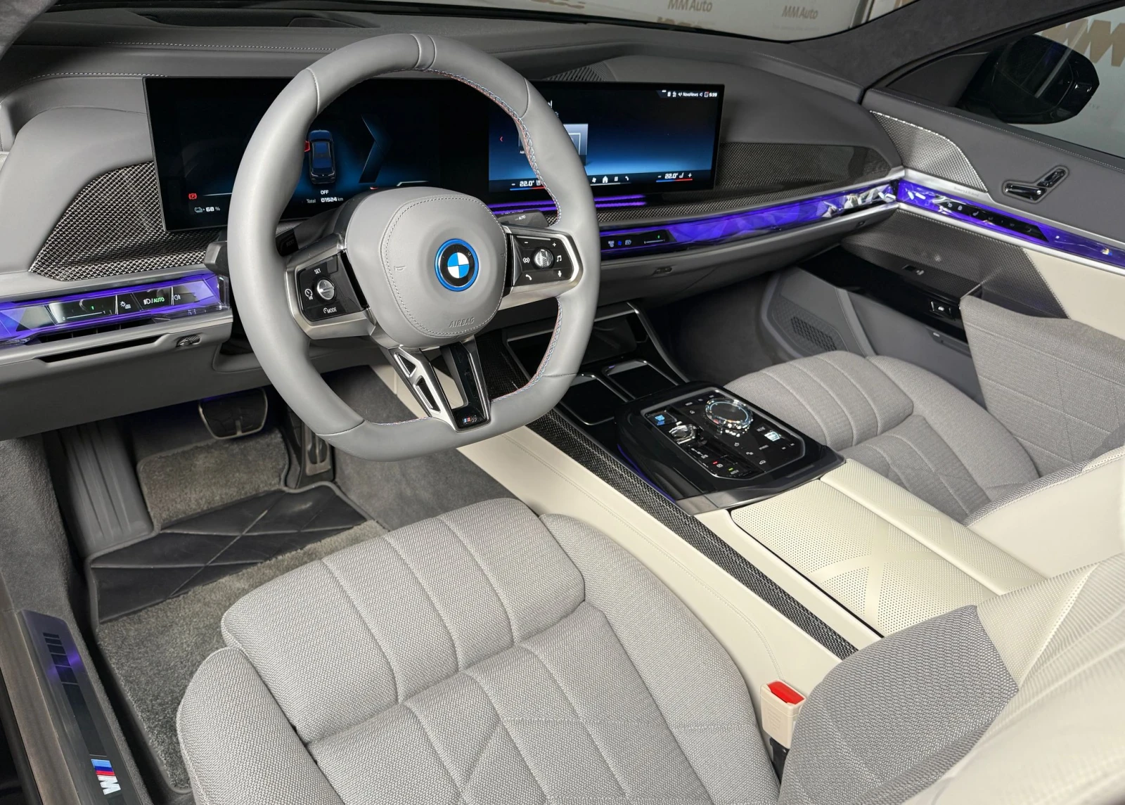 BMW i7 M70* M-Sport* TV* IconicGlow* Massage* SkyLounge - изображение 6