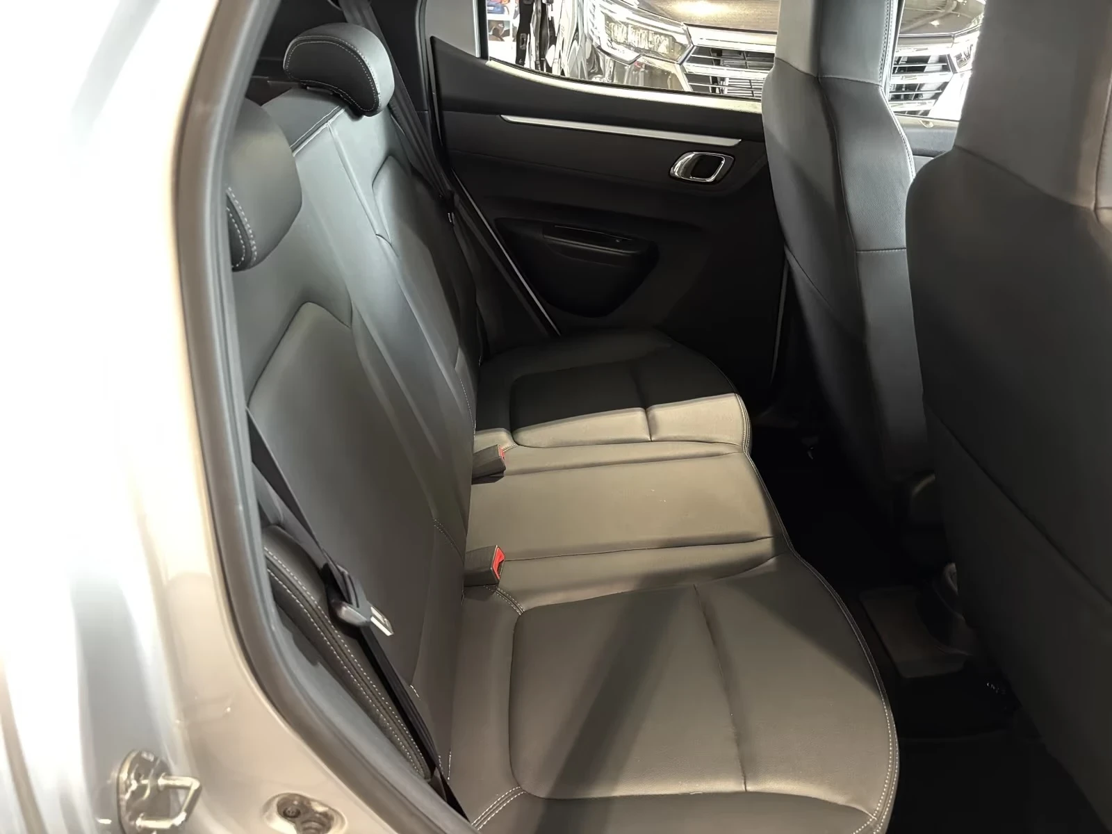 Dacia Spring 2023г 26000км - изображение 6