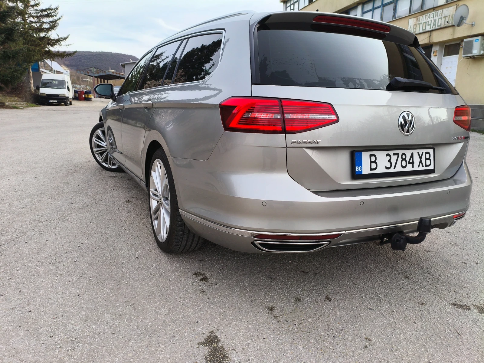 VW Passat 2.0BI-TDI 4MOTIOM , снимка 4 - Автомобили и джипове - 53751279