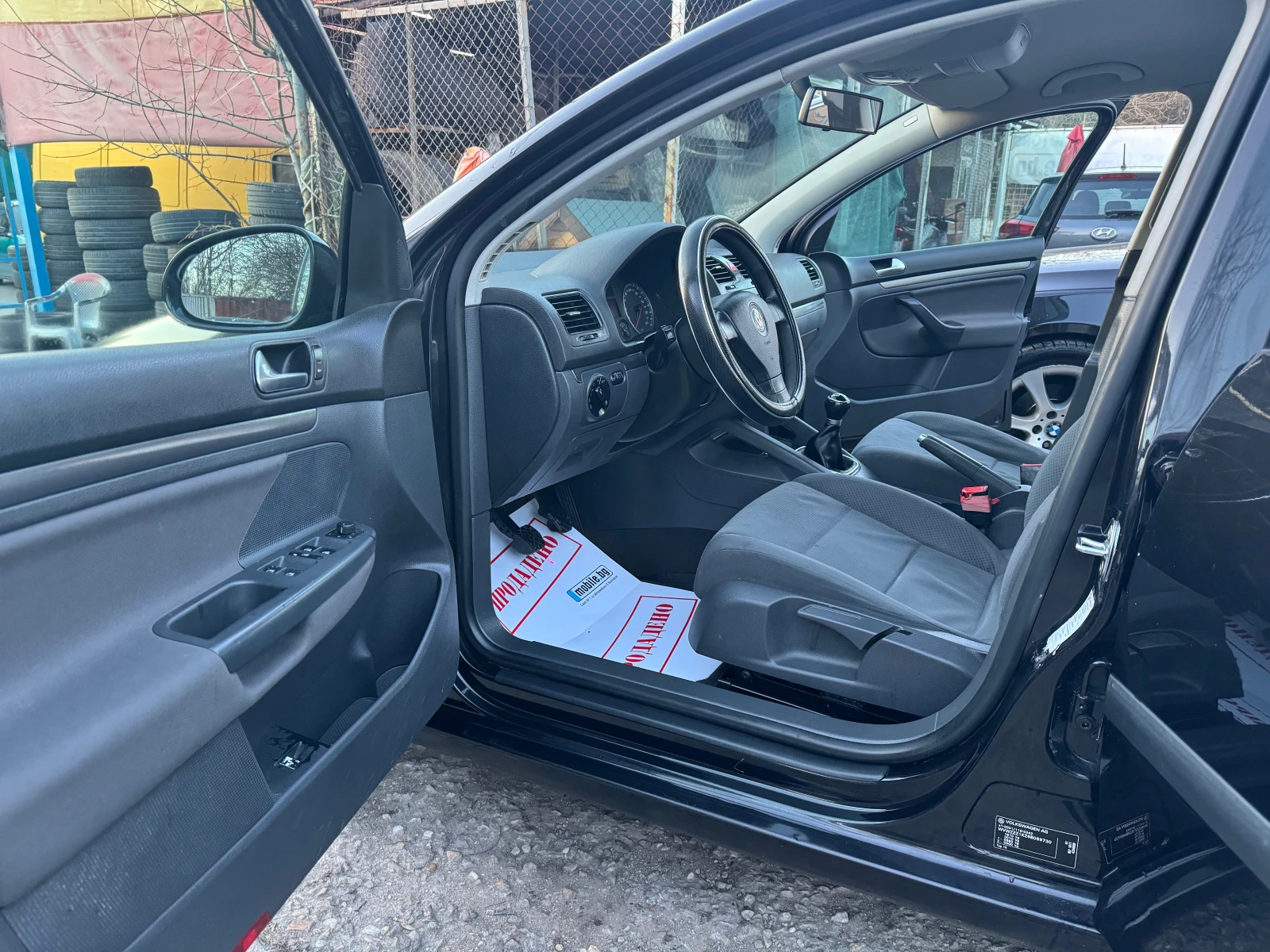 VW Golf 1.6i KLIMA 6 SKOROSTI 2007G - изображение 10