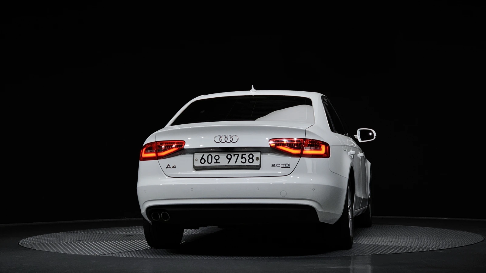 Audi A4 2.0TDI/4x4/Пълна сервизна история !!! - изображение 4