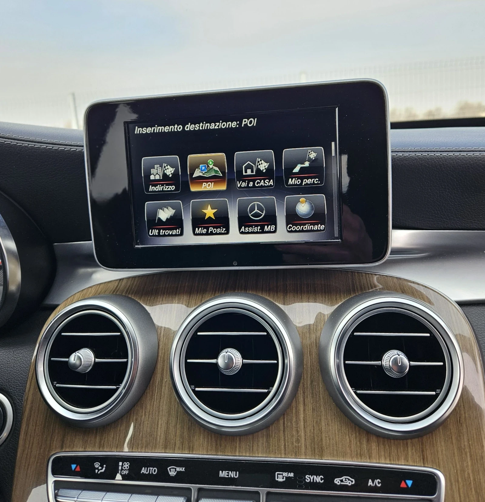 Mercedes-Benz C 220 Евро6 , снимка 14 - Автомобили и джипове - 53374823