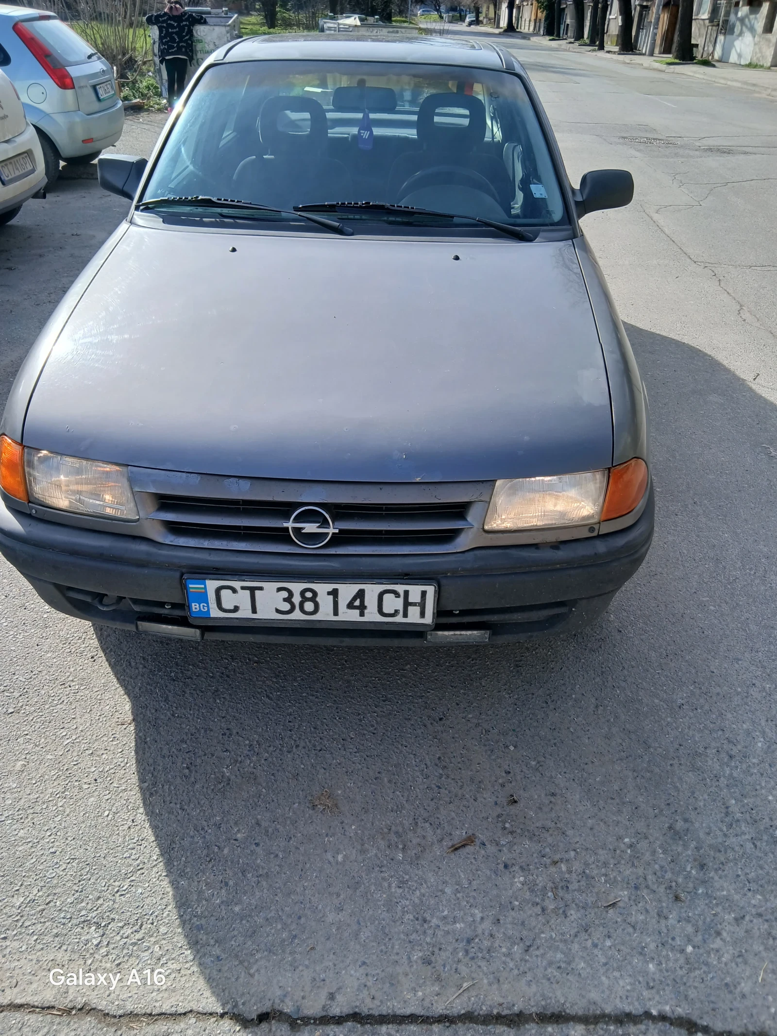 Opel Astra 18 - изображение 4