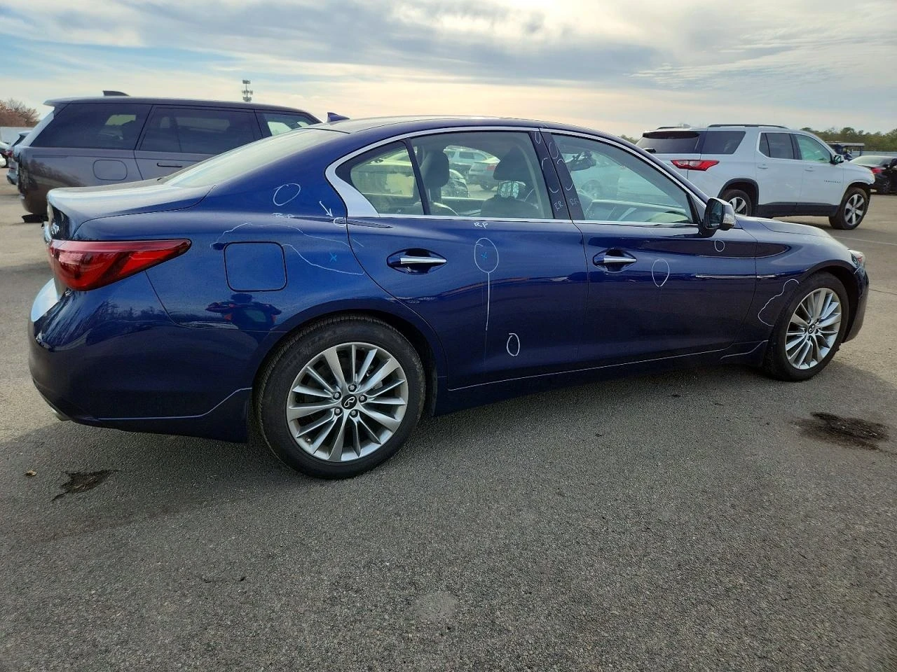 Infiniti Q50 LUXE - изображение 4