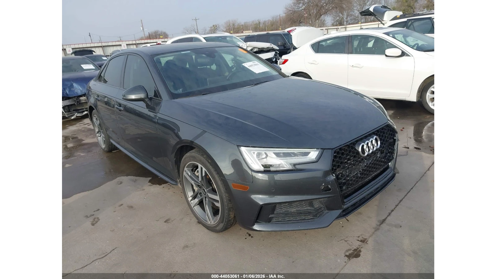 Audi A4 * KEYLESS* КОЖА* ПОДГРЕВ* ПАРКТРОНИК* НАВИ*  - изображение 2