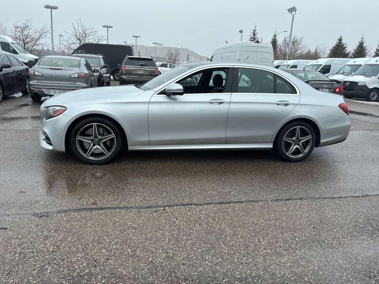 Mercedes-Benz E 450 4MATIC* DISTRONIC* BURMESTER* 360КАМЕРИ* ВИДЕО - изображение 2