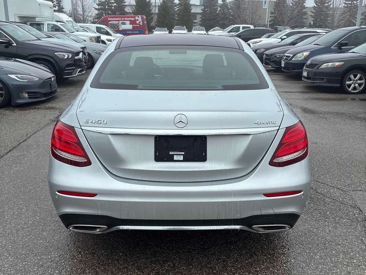 Mercedes-Benz E 450 4MATIC* DISTRONIC* BURMESTER* 360КАМЕРИ* ВИДЕО - изображение 4