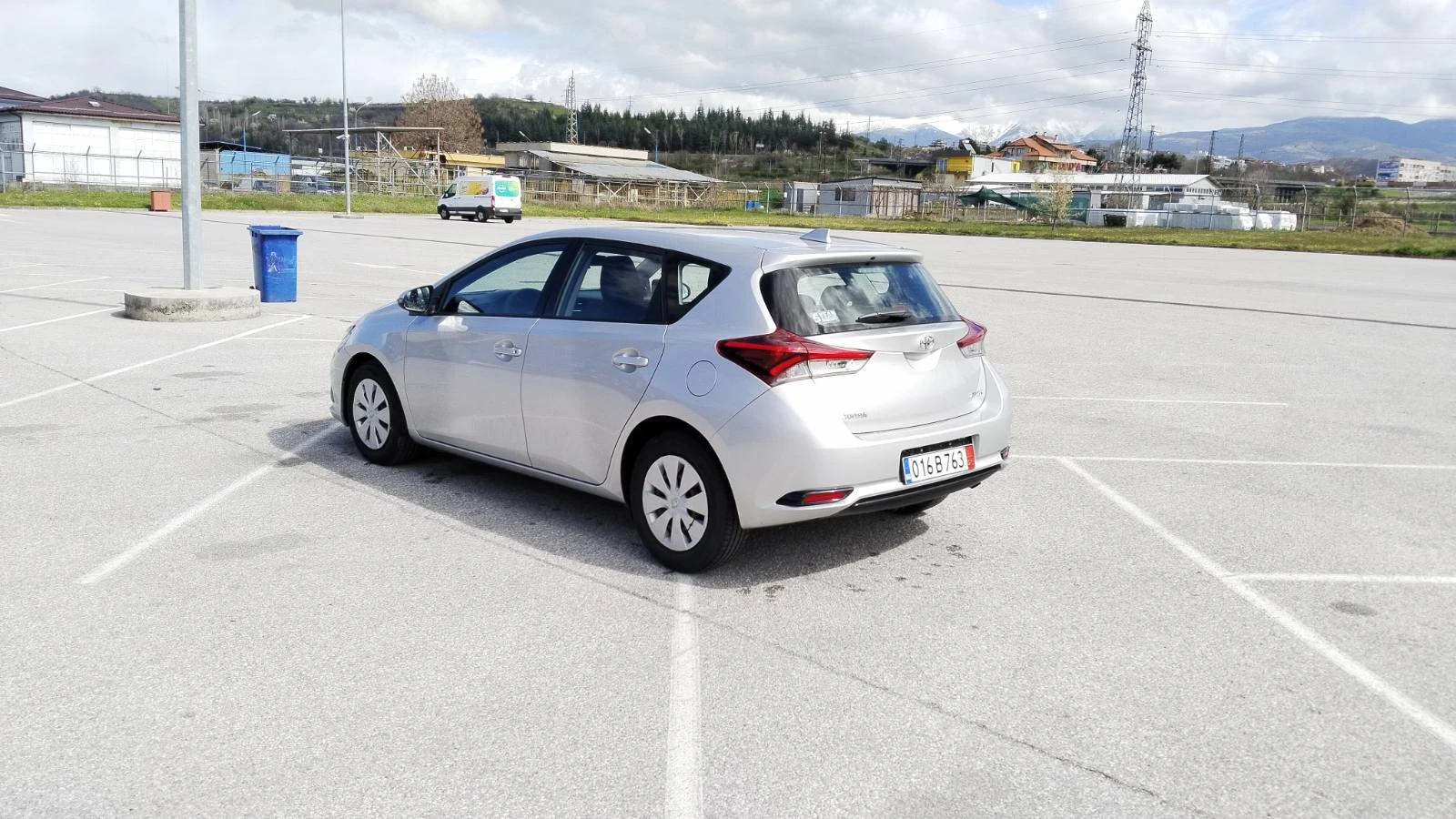 Toyota Auris 1.4 D-4D * 149380 км. * EURO6, снимка 3 - Автомобили и джипове - 54189312