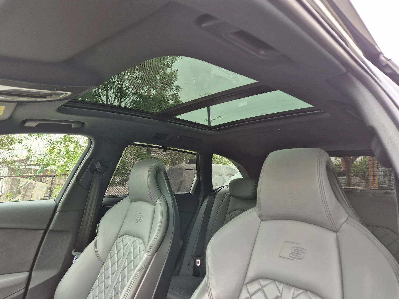 Audi A4 4.0TDI/QUATTRO/MATRIX/ПАНОРАМА, снимка 10 - Автомобили и джипове - 54492524