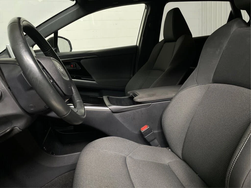 Toyota bZ4X LE* �������* ��������* CARPLAY* KEYLESS* ������*  | Mobile.bg � ����������� 10