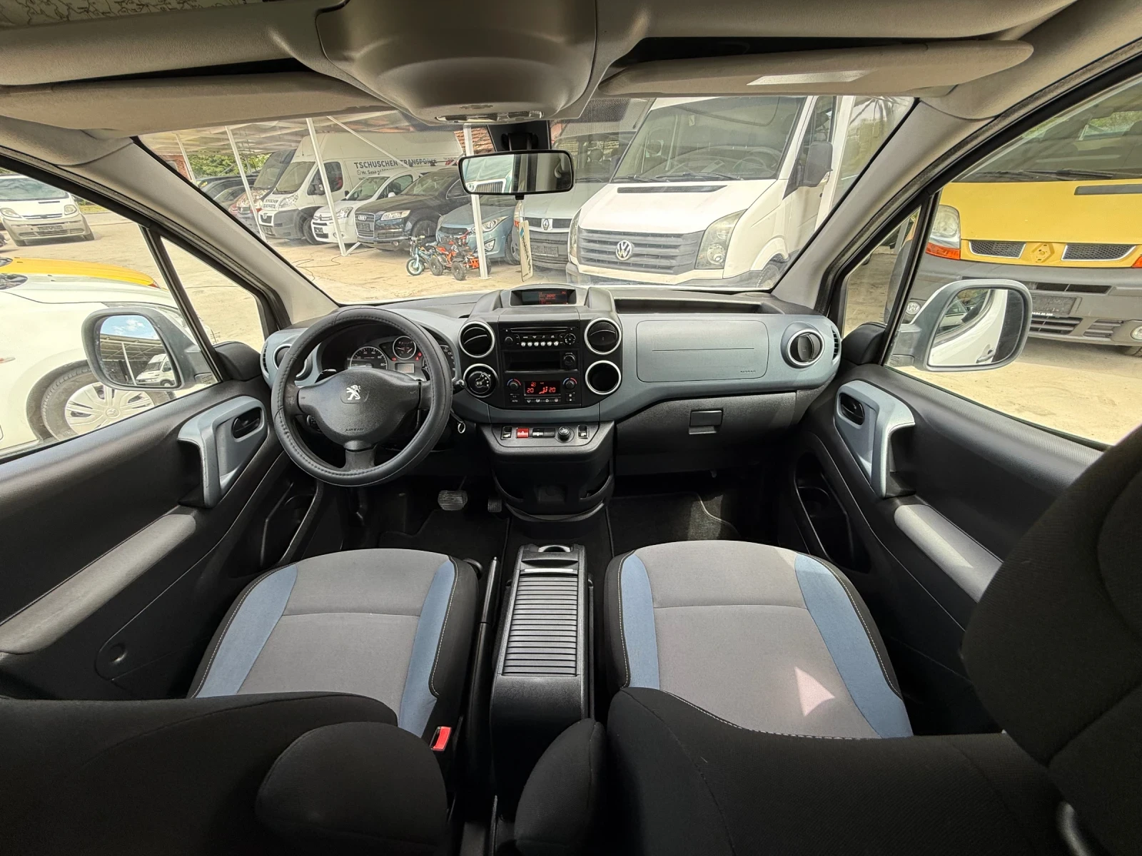 Peugeot Partner TEPEE E-HDI АВТОМАТИК ЛИЗИНГ, снимка 10 - Автомобили и джипове - 54678105