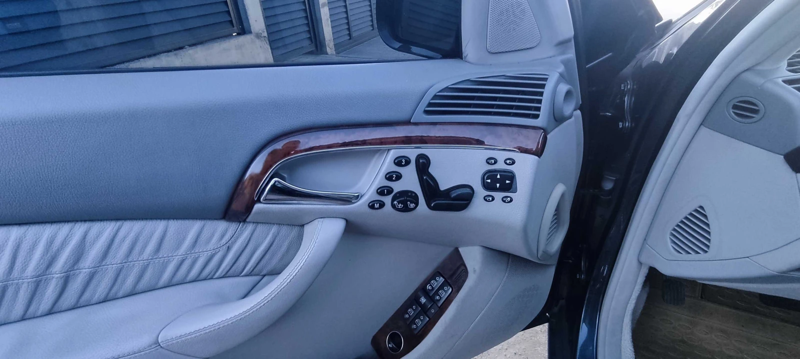 Mercedes-Benz S 500 Газ, обслужен автомат и вериги, снимка 9 - Автомобили и джипове - 54725134