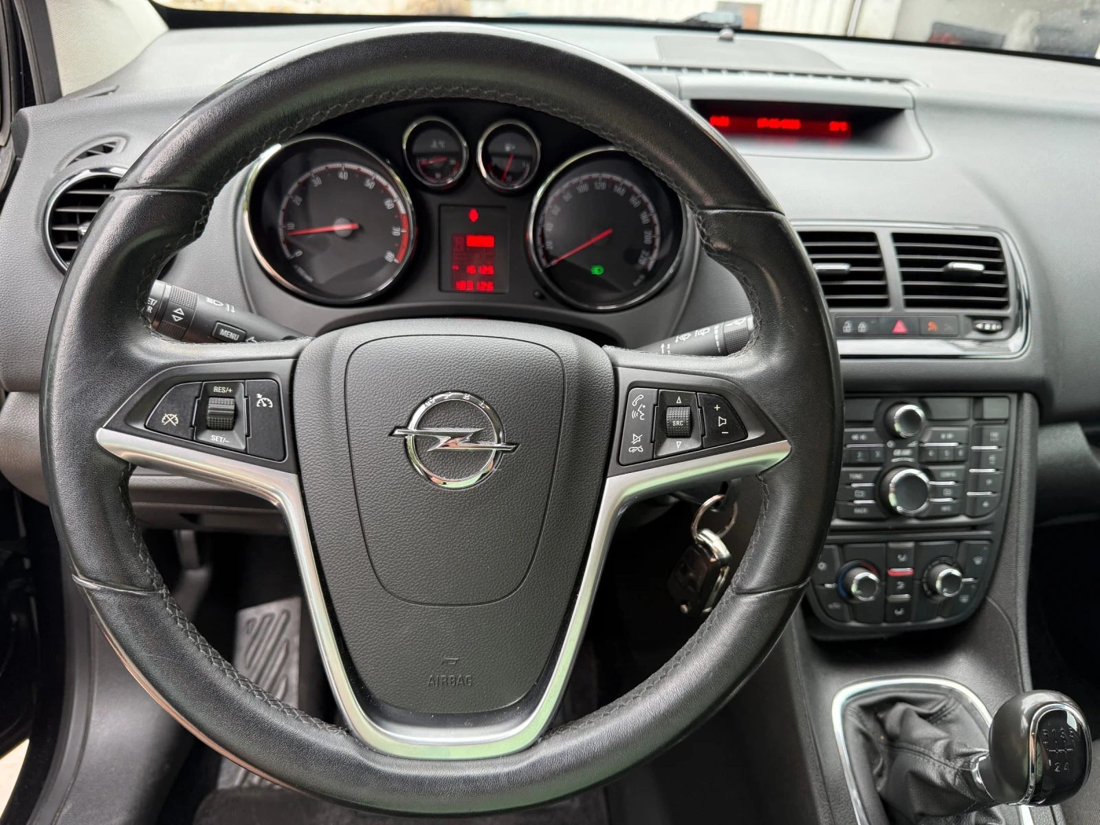 Opel Meriva 1.4Turbo* , снимка 6 - Автомобили и джипове - 54944664