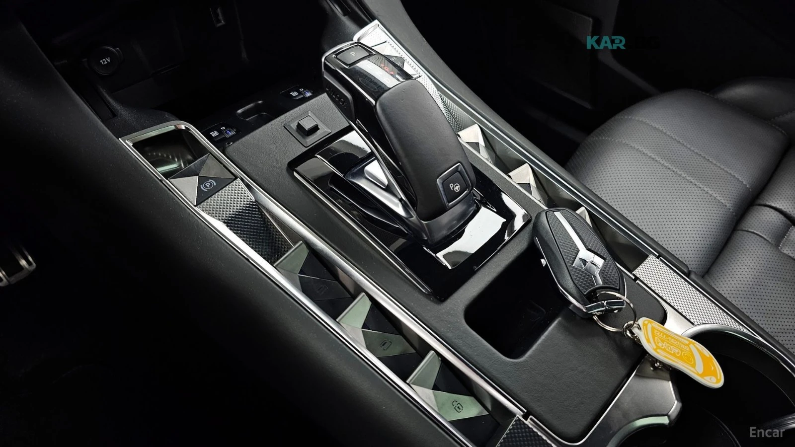 Citroen DS7 * 360* Head up* KEYLESS* , снимка 9 - Автомобили и джипове - 55036091