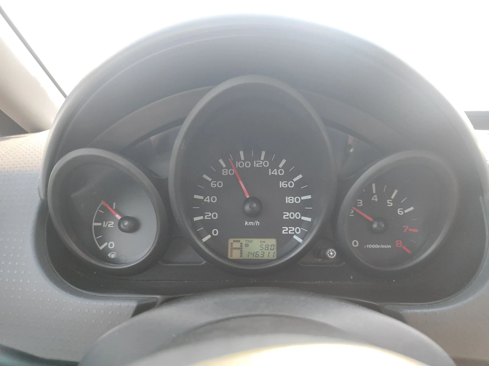 Mitsubishi Colt 1.5i 109кс автоматик, снимка 8 - Автомобили и джипове - 55514177