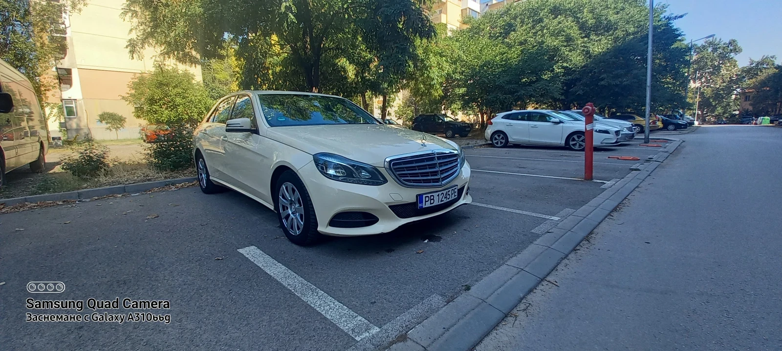 Mercedes-Benz E 200 7G-TRONIK, снимка 3 - Автомобили и джипове - 55610526