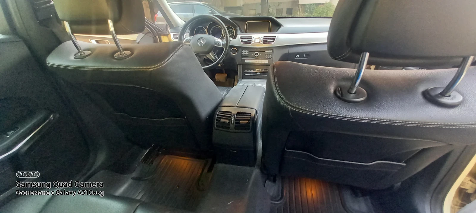 Mercedes-Benz E 200 7G-TRONIK, снимка 15 - Автомобили и джипове - 55610526