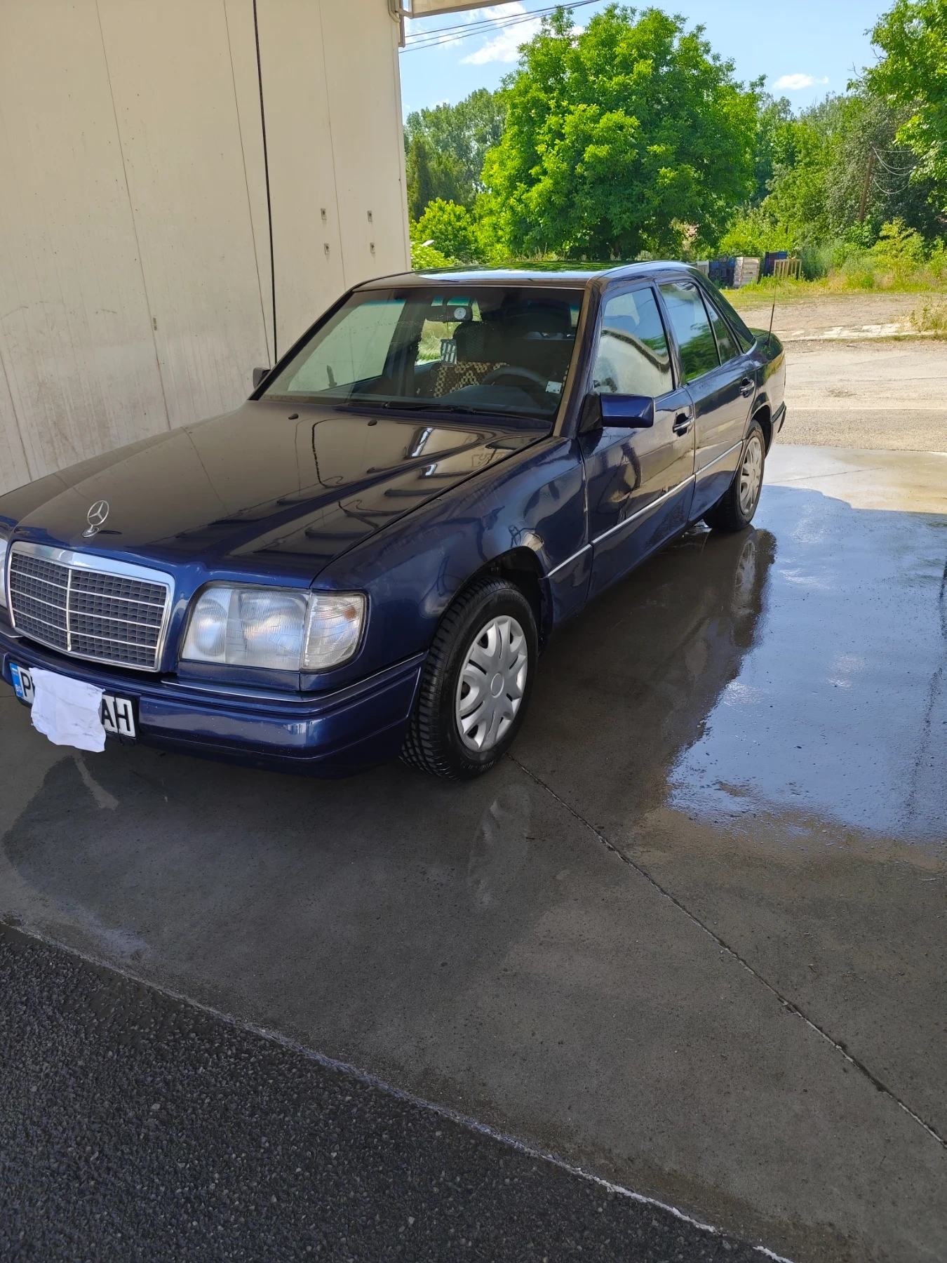 Mercedes-Benz 124, снимка 2 - Автомобили и джипове - 55704868