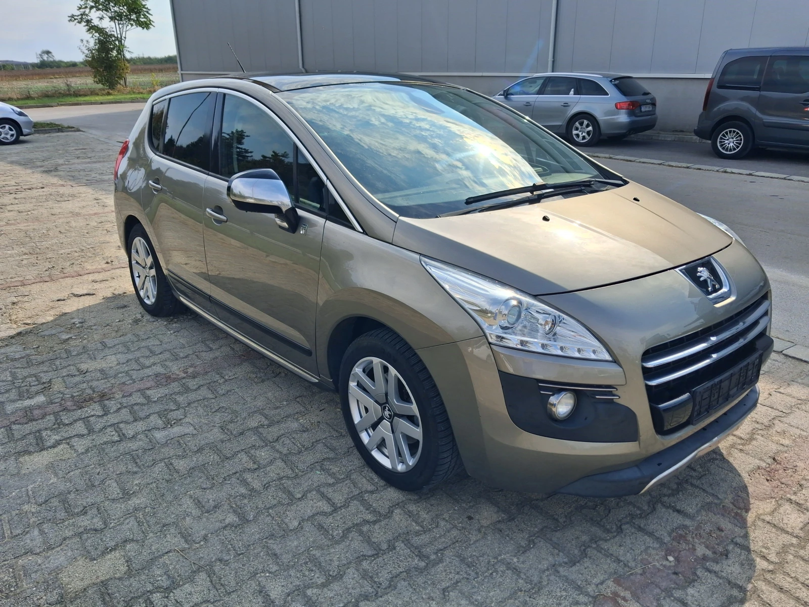 Peugeot 3008 2.0 hdi hybrid, снимка 2 - Автомобили и джипове - 56163933
