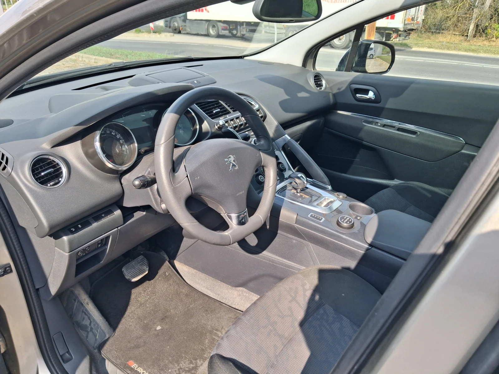 Peugeot 3008 2.0 hdi hybrid, снимка 6 - Автомобили и джипове - 56163933