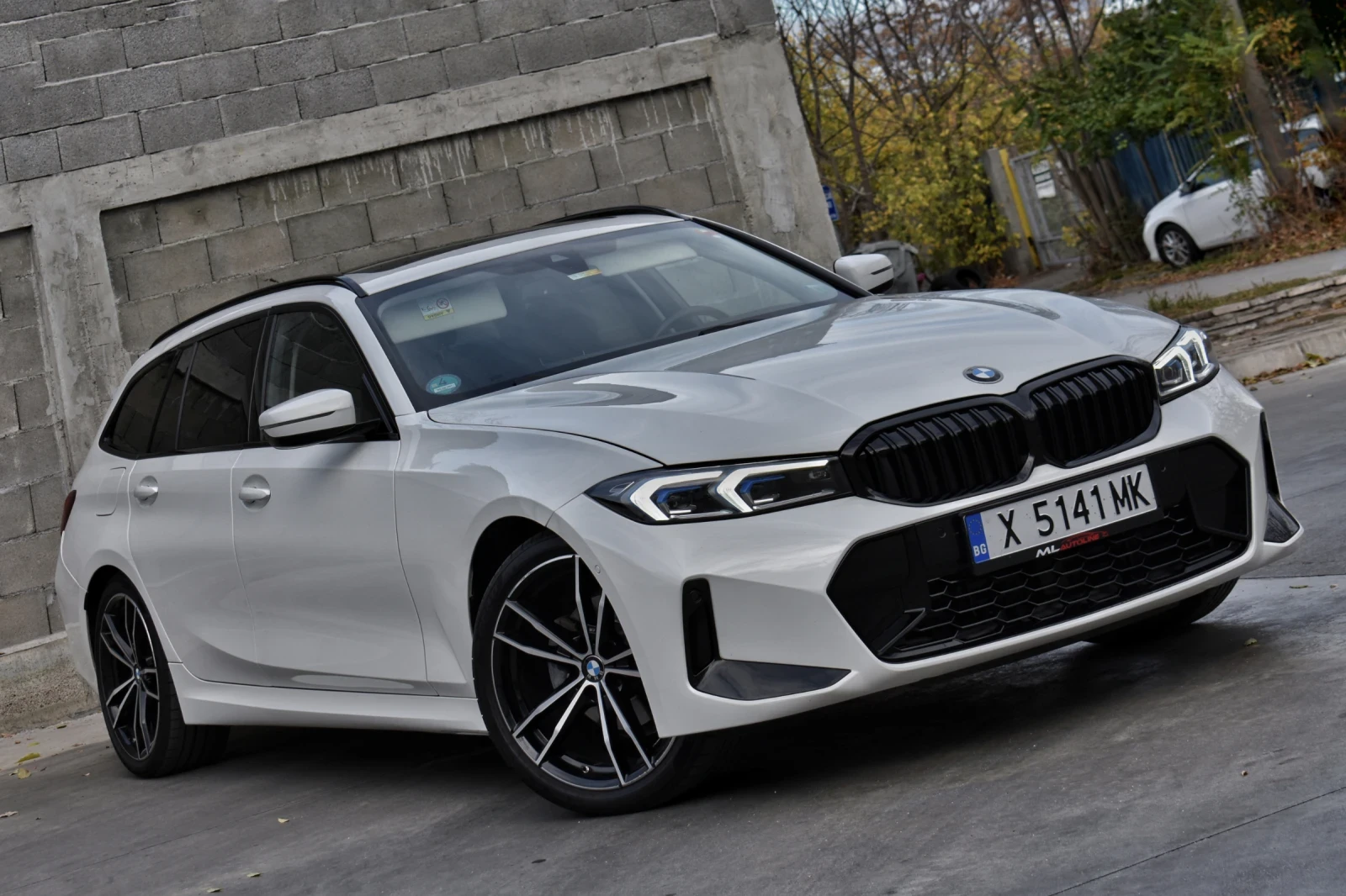 BMW 320, снимка 6 - Автомобили и джипове - 56750336