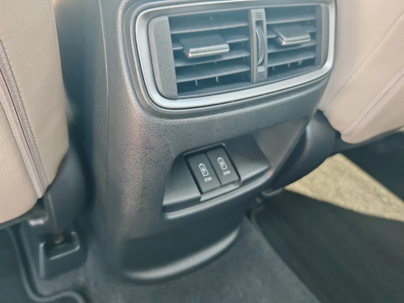 Honda Cr-v 2.0 i-MMD Hybrid Executive 4WD, снимка 15 - Автомобили и джипове - 51500768