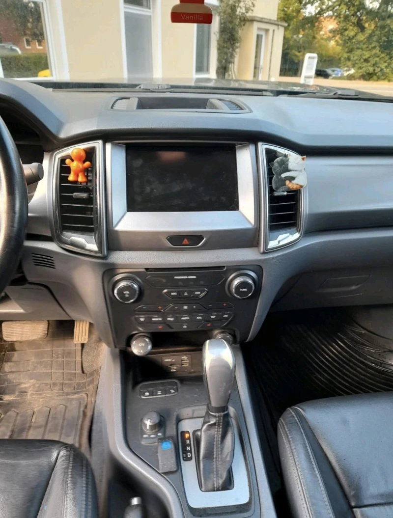 Ford Ranger 3.2, снимка 9 - Автомобили и джипове - 53213249