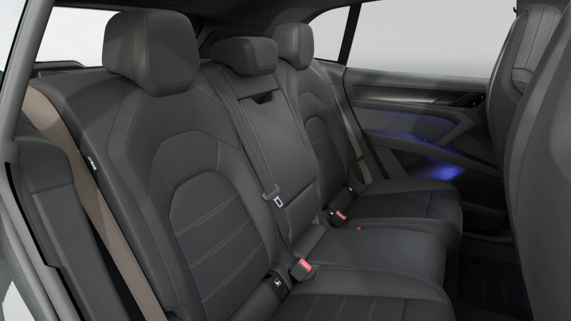 Porsche Cayenne TURBO ELECTRIC/SPORT DESIGN/MATRIX/PANO/360/BOSE/, снимка 11 - Автомобили и джипове - 52480141